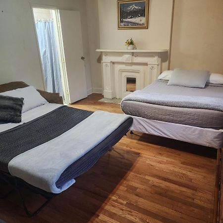 New York City Guesthouse Ngoại thất bức ảnh