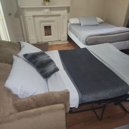New York City Guesthouse Ngoại thất bức ảnh